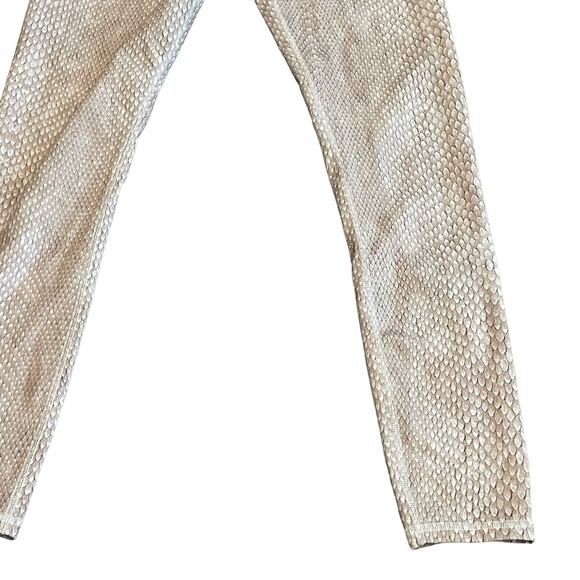 VARLEY Beige Pink Biona Python Leggings Size XS - Picture 6 of 11